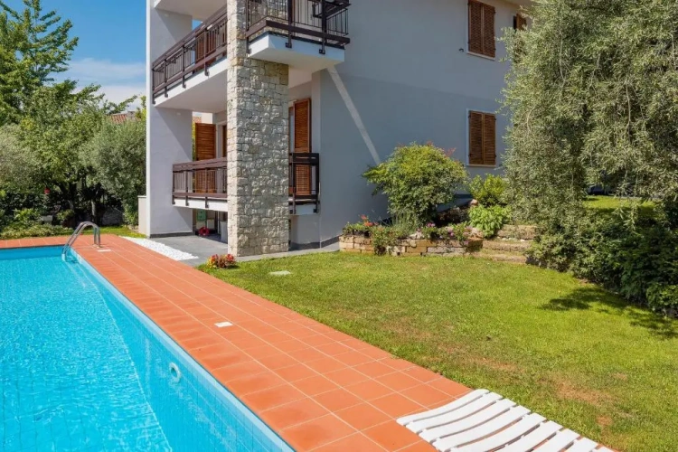 1 Bedroom Double Apartment