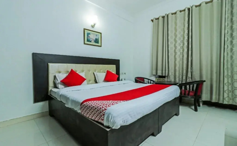 Hotel Nestway by OYO Rooms