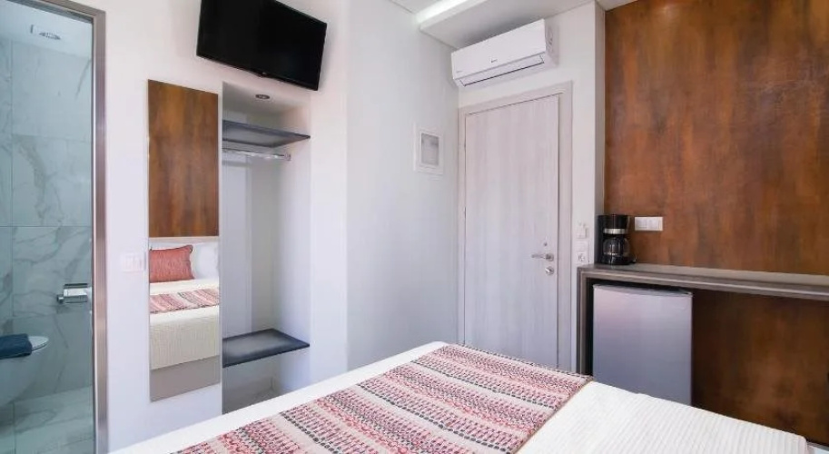 Molos Hotel