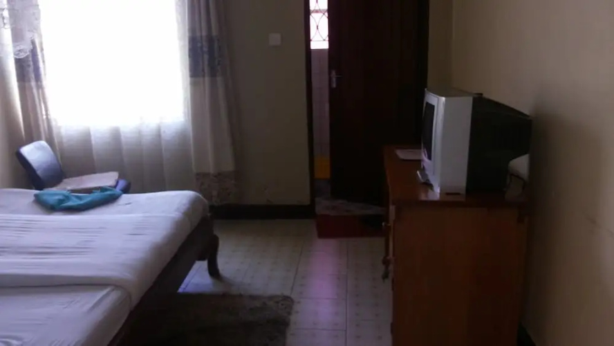 Enro Hotel