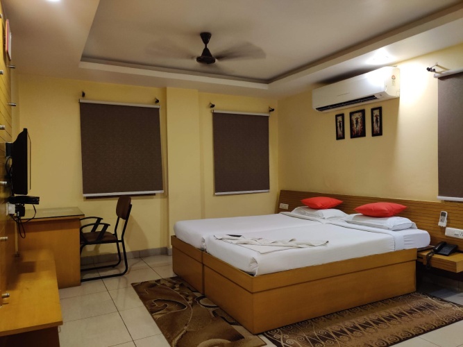 Double Suite