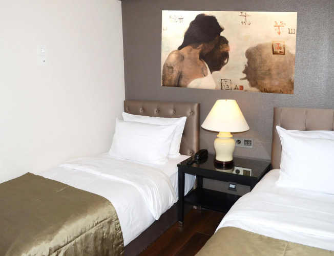 Quentin Berlin Hotel