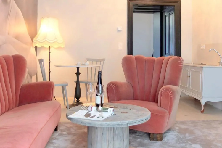 This is not a Hotel