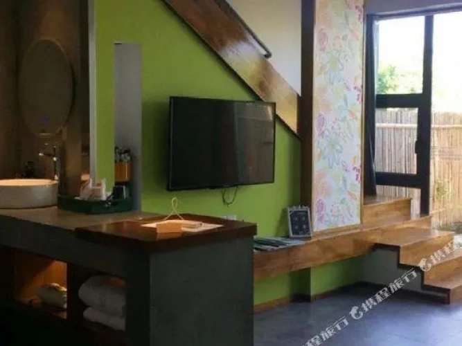 Standard Double Duplex room with courtyard view