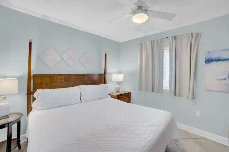 Sanibel 1105