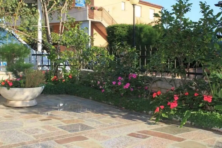 Charming Apartment in Umag With Balcony