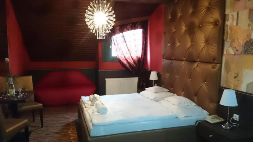 Corvin Hotel Gyula