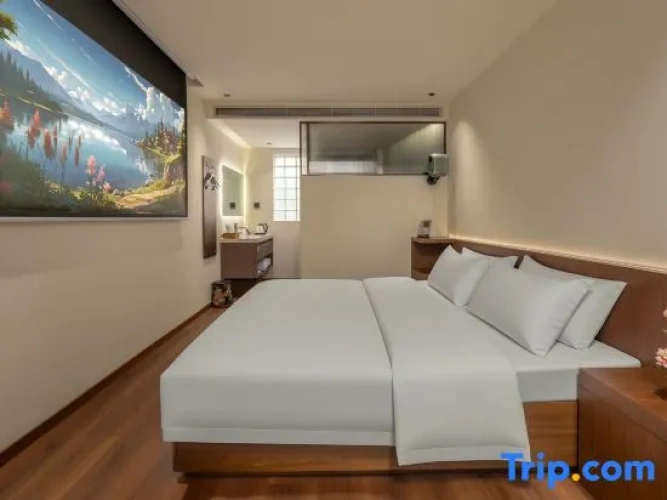 Standard Double room with courtyard view