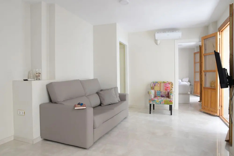 Apartamentos Paloma 3000