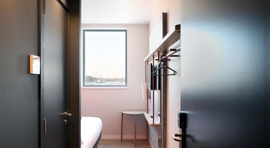 ibis budget Gent Centrum Dampoort photo 44
