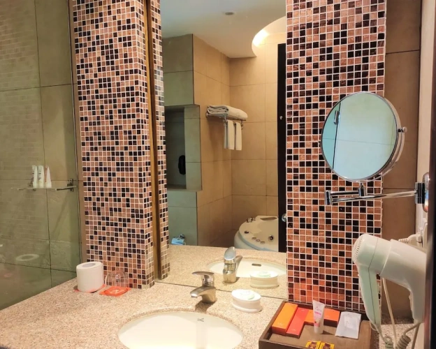 Double Suite