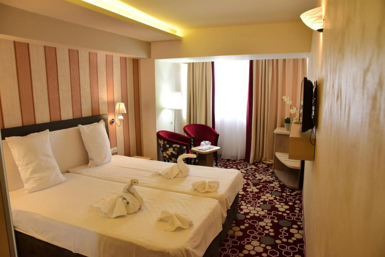 Bacolux Craiovita Hotel & Events