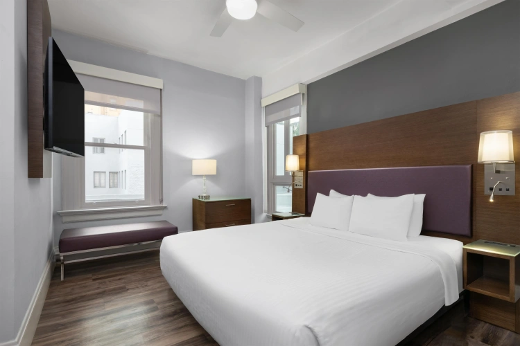Double Suite