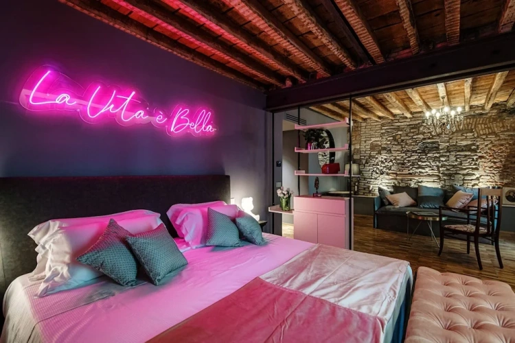 Deluxe Suite with balcony