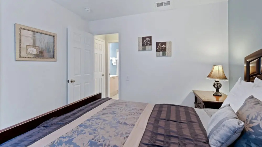 8159 fan Palm way