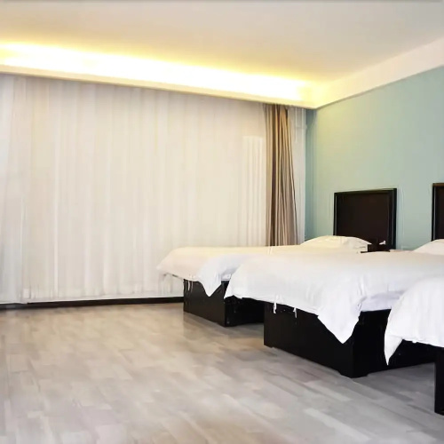 Super 8 Hotel