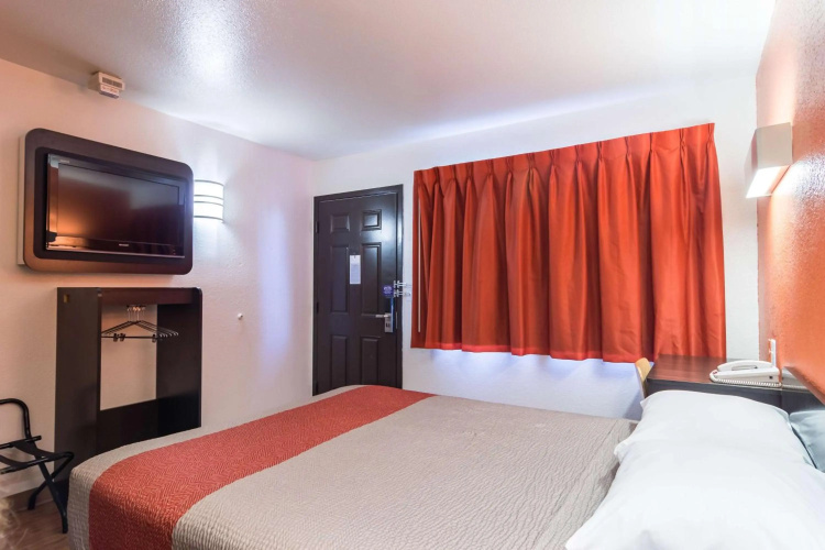 Motel 6 Oroville, CA