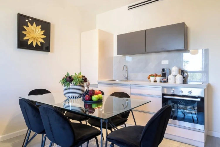 2 Bedrooms Family Apartment