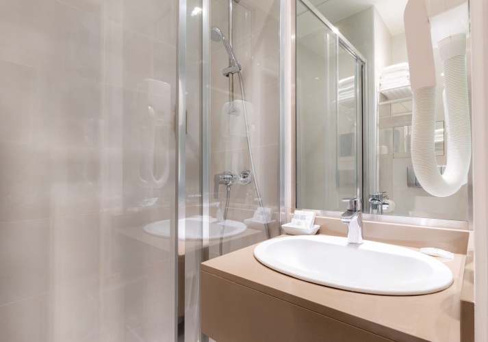 Hotel Elysees Ceramic photo 12