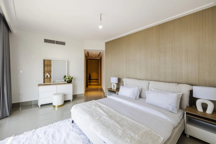 Opera Grand 2BR - Downtown