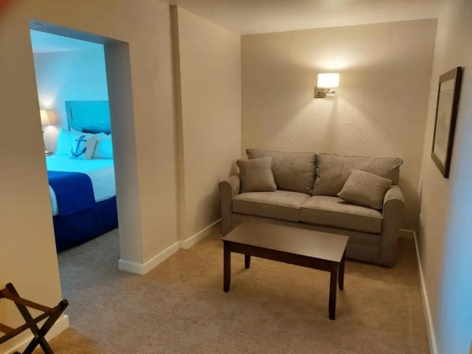 Deluxe Junior Suite