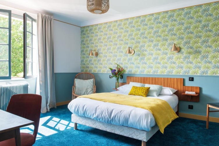 Superior Triple room