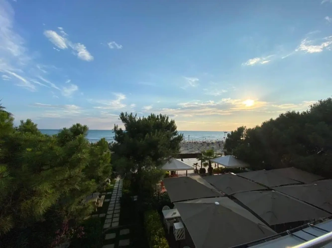Standard Triple room with sea view
