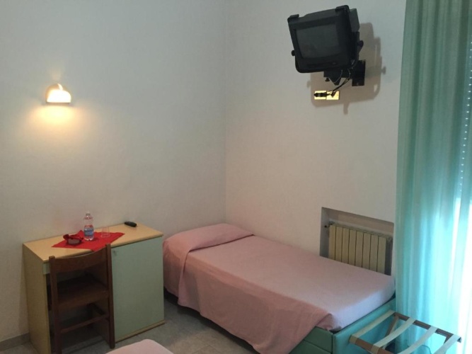 Single room with balcony