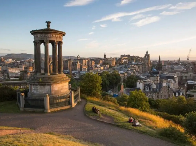 1 Bedroom Flat In Edinburgh