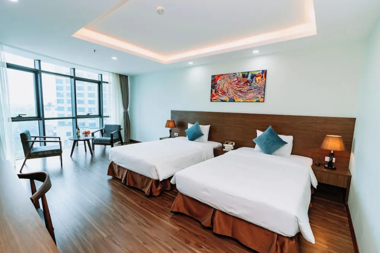 Legend Westlake Hotel
