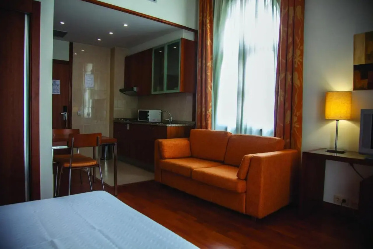 Hotel Apartamento Geres Ribeiro