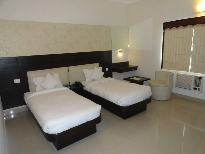 Hotel Maniram Palace