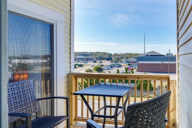 1 Bedroom Apartment with balcony