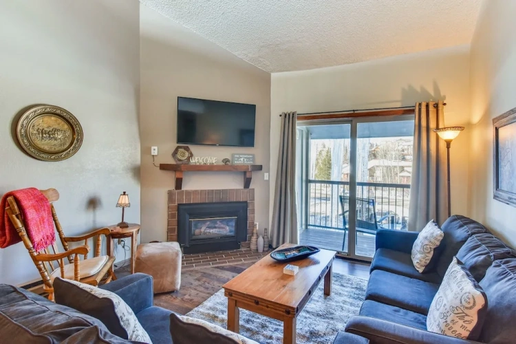 3 Bedrooms Apartment with balcony