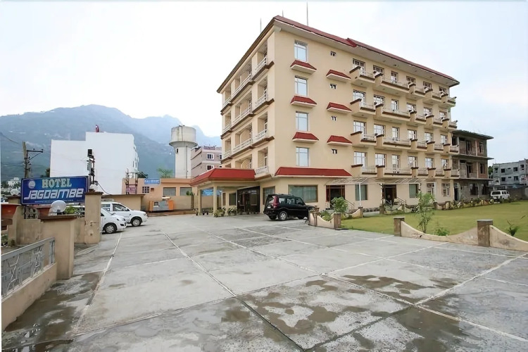 Hotel Jagdambay Hotel Overview