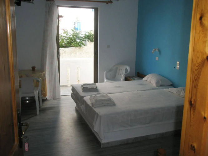 Ampeli Rooms