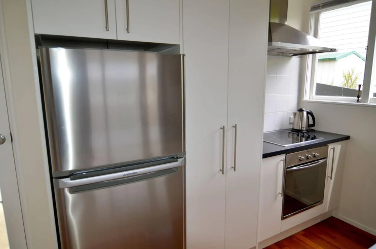 Roslyn Apartments