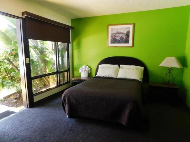 Hotel Suites Royal