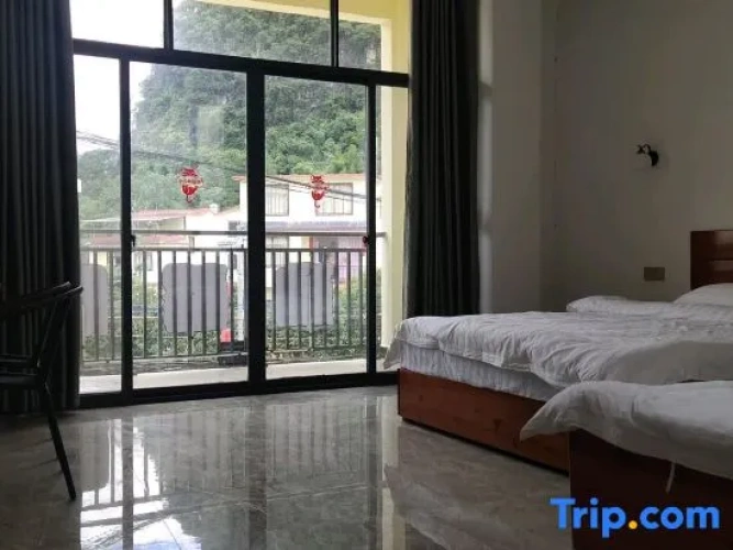Family Suite with balcony