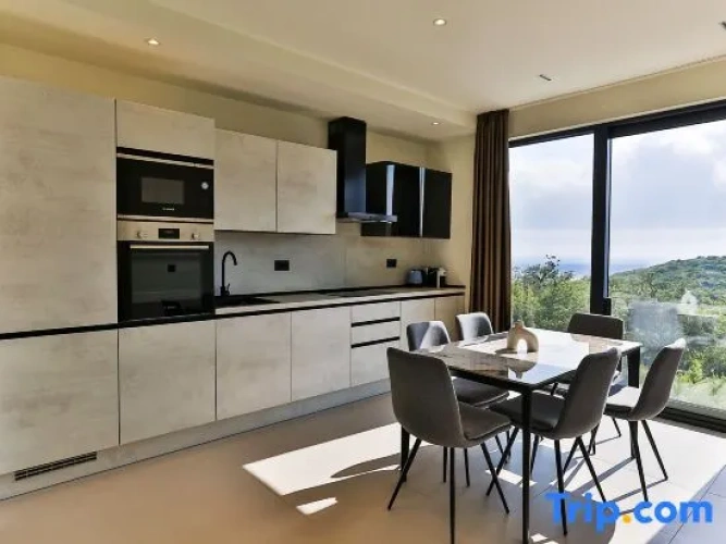 3 Bedrooms Deluxe Villa with sea view