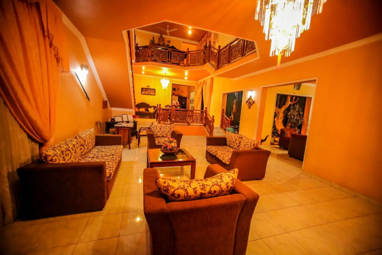 Frangipani Motel