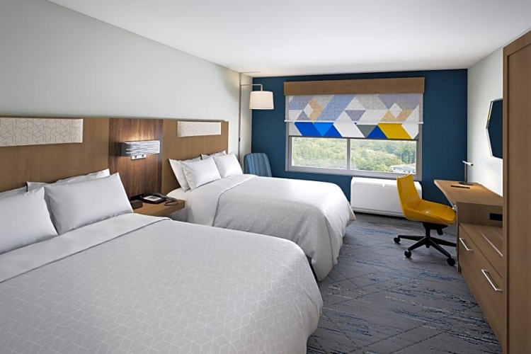 Quadruple Suite