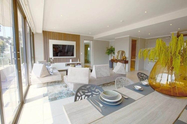 2 Bedrooms Business Apartment with city view