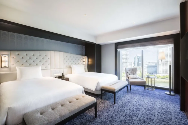 Executive High Floor Twin Suite