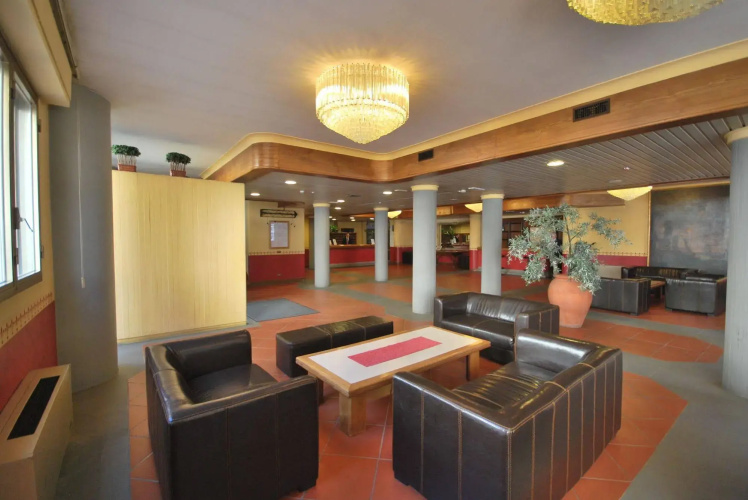 Hotel Moderno