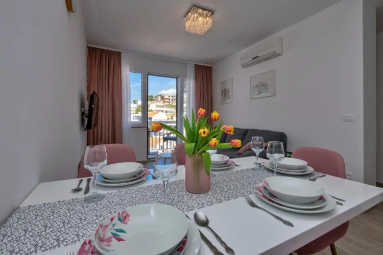 Luxury apartment Makarska 2min from beach
