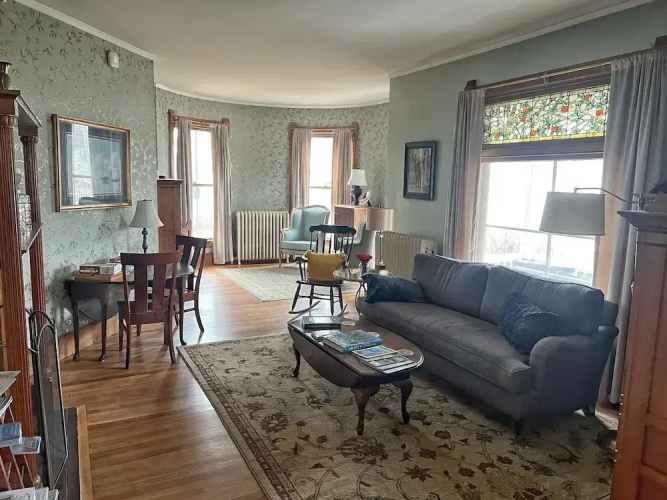 LimeRock Inn