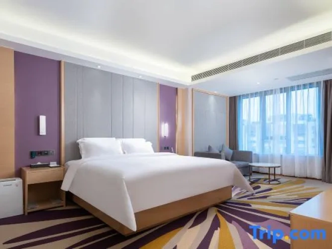 Standard Double room with river view