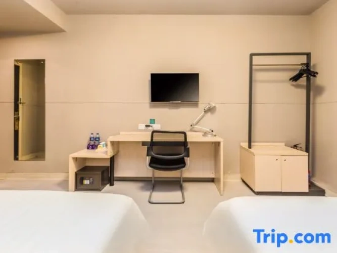 Business Twin room