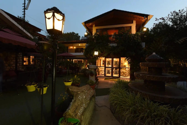 Vishranti Resorts & Spa